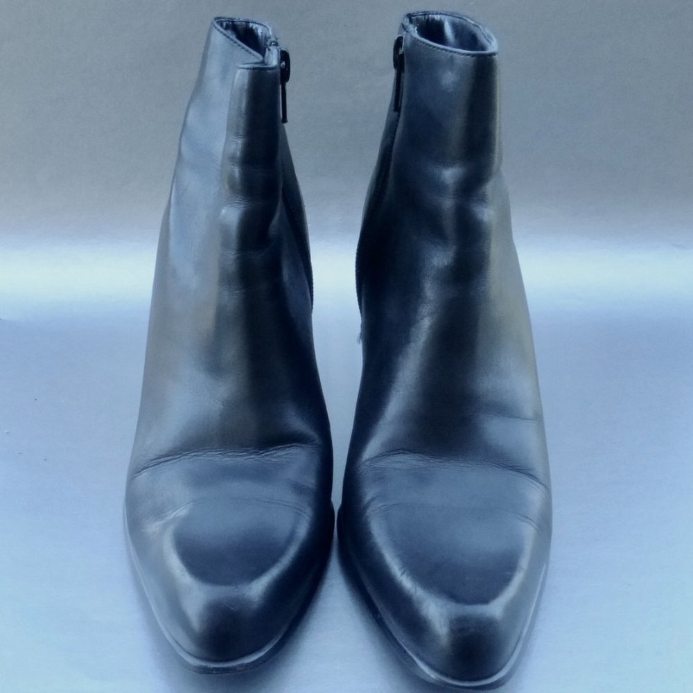 Genuine Leather Black Ankle Boots High Heels Pointed Toes Zipper Size 7 1/2M